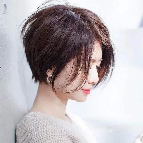 法国时装秀表演 法国时装秀表演