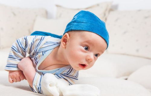 两个月的婴儿三天没大便正常吗