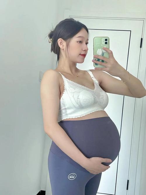 2025年在南宁找私立医院做三代试管婴儿费用具体是多少