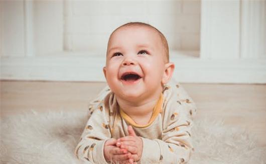 试管婴儿移植后胚胎着床过程 