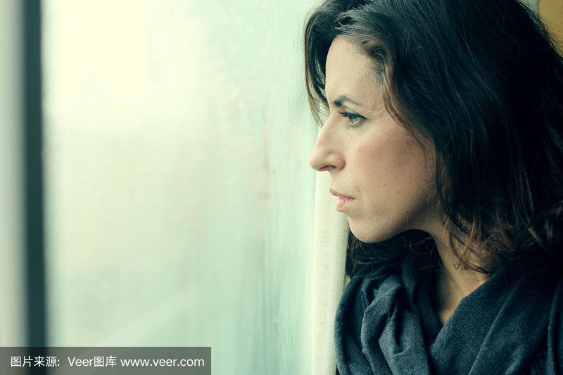 十个月婴儿磨牙是什么原因