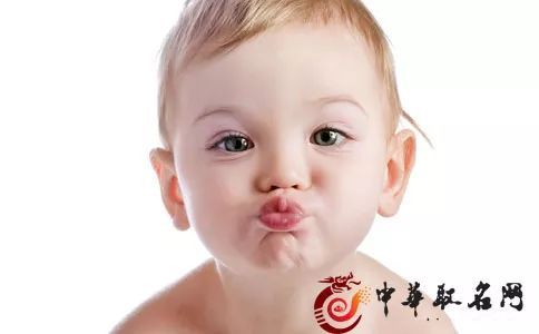 婴儿出生后爱做梦