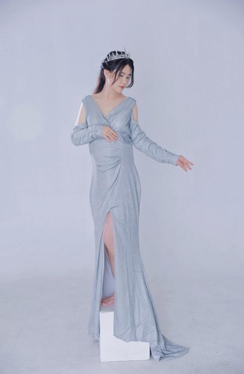 回忆总想哭_回忆总想哭一个人太孤独是什么歌