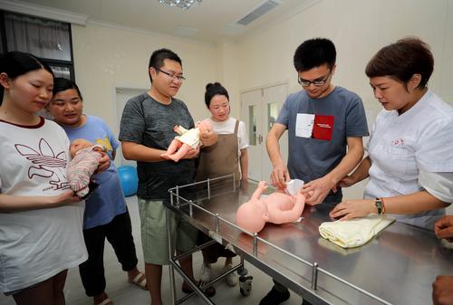 地包天要怎么矫正 地包天要怎么矫正