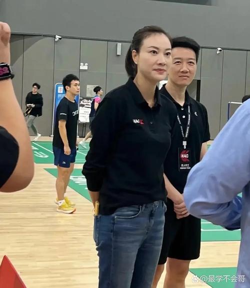 十里长街送袁老