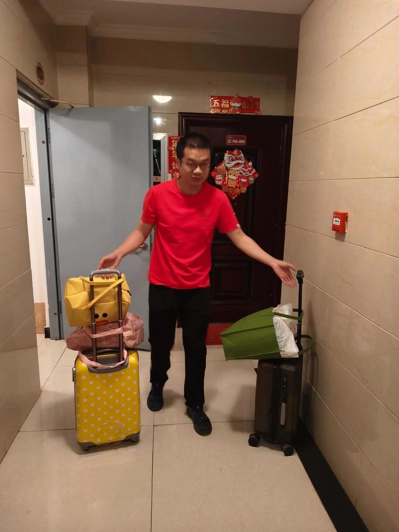 谢娜一胎是试管婴儿吗（网友为谢娜抱不平 试