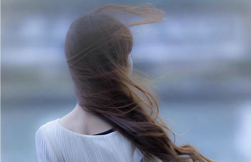 婴儿老是呛奶是怎么回事